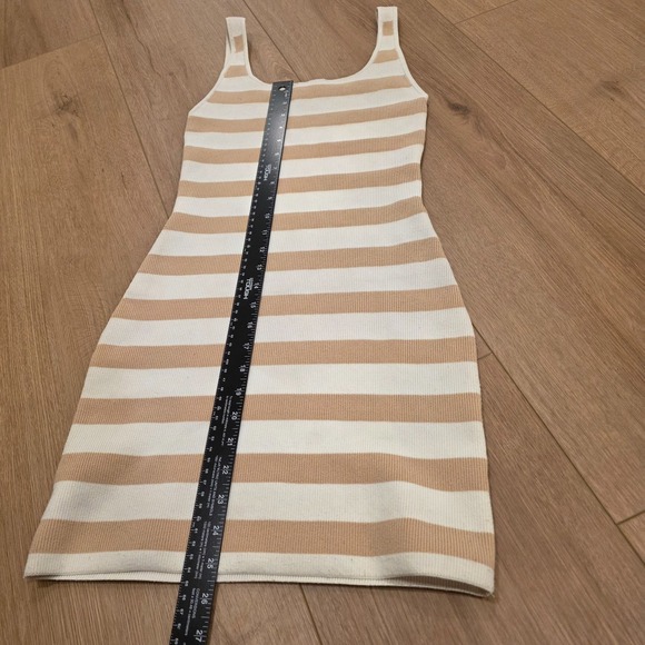 Babaton Women Mini Bodycon Tank Dress Size S Striped Square Neck Sleeveless - Picture 12 of 13